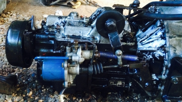 ขายเครื่องISUZU  6HE-1 พร้อมเกียร์ ร้อกกี้ 6เกียร์ ราคาถูก