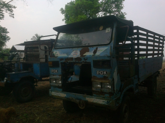 ขายด่วน!!!! รถอีเเต๋น 3 คัน ยนต์มิตรภาพ 53,000 เเละเครื่อง2สูบ ราคา 45,000 เเล้วเครื่องET 110 ราคา 75,000 เเคซซีหน้า4ทุกคัน ยาว 6,7 ศอก สำหรับพ่อค้าเหมา3คัน คุยราคากันได้ สนใจติดต่อ 089-4603581 คุณโอ๊ก ขายด่วน!!!! รถอีเเต๋น 3 คัน ยนต์มิตรภาพ 53,000 เเละเครื่อง2สูบ ราคา 45,000 เเล้วเครื่องET 110 ราคา 75,000 เเคซซีหน้า4ทุกคัน ยาว 6,7 ศอก สำหรับพ่อค้าเหมา3คัน คุยราคากันได้ สนใจติดต่อ 089-4603581 คุณโอ๊ก