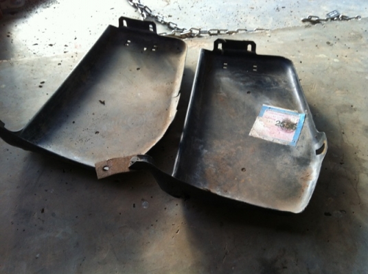 ถาดรองใต้เก๊ะ Toyota rn แท้เดิมโรงงาน