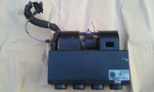 ตู้แอร์ สภาพดี ใช้น้อย