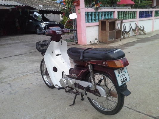 คัสต้อมสตาร์ทมือทะเบียนโอนภาษีเต็มสภาพสวยๆสตาร์ทมือใช้ได้ขายถูก11800บาท