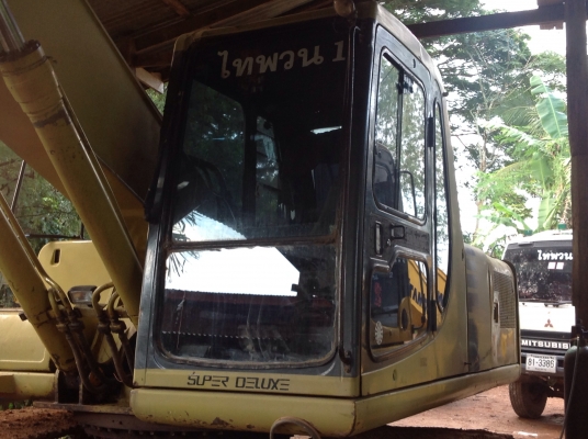 ขายโคมัสสุpc200รุ่น6