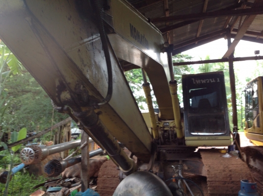 ขายโคมัสสุ รุ่น6 pc200