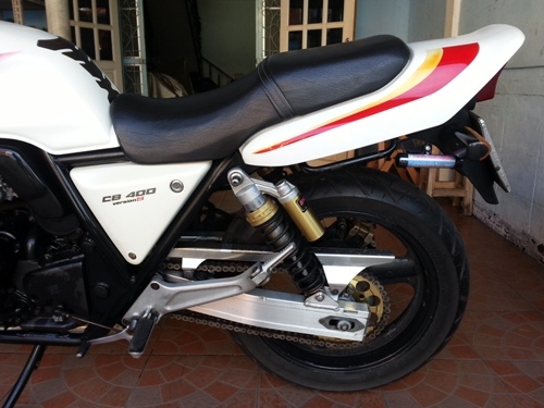 ขาย cb 400 ปี 1997 ทะเบียนแท้ สมอ.เลข