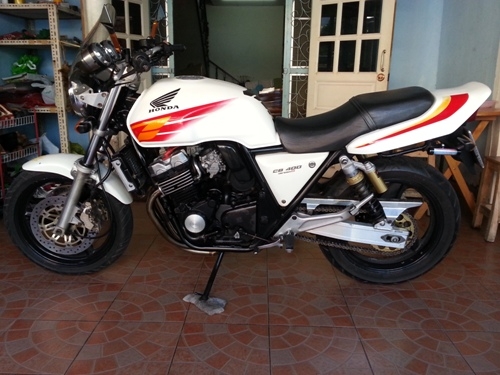 ขาย cb 400 ปี 1997 ทะเบียนแท้ สมอ.เลข