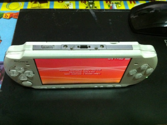 ขาย psp3006 สีขาว เครื่องเปล่าไม่มีแมม