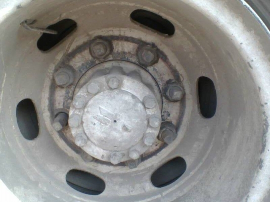 **400,000 บ.ต่อรอง**ขาย10ล้อหัวยาว2เพลาดั้ม ISUZU TX 6BD1 165แรง เครื่องแรงดี แน่นๆ อึด ทน ไม่เยิ้ม ช่วงล่างคานหน้าร็อค 2เพลาร็อคเล็ก สโลวอินเตอร์4สปีด คัสซีพอได้ มีบวม มีผุ มีปะ ช่วงปลายบวมเยอะหน่อย มีเก็บมาแล้วบ้าง กระบะพื้นเหล็ก ข้างไม้ สภาพดี ดั้มดีขึ