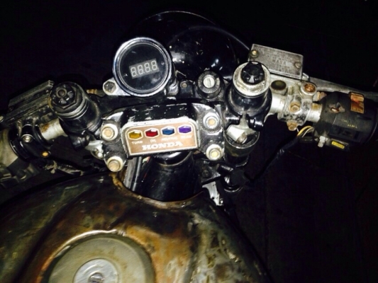 ด่วน ขาย honda cbx 750 คาเฟ่ งานสนิม ทะเบียน