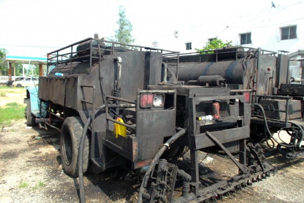 ขายด่วนรถ6สเปยางมะตอยสภาพพร้อมใช้งานบรรจุ5ตัน