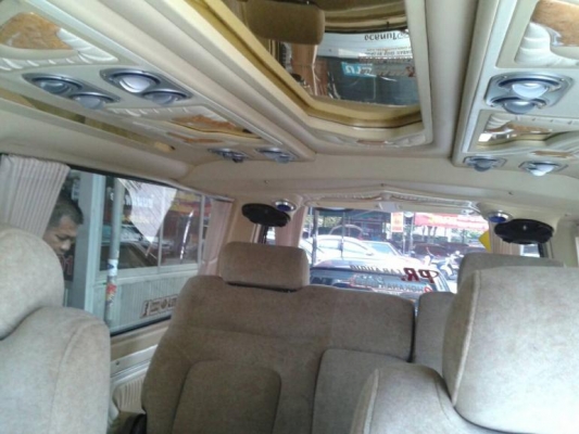 ขายถูกรถตู้มือสองแต่ง VIP สภาพใหม่