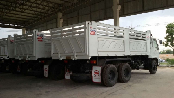 ขายดาวน์ รถบรรทุก 10 ล้อ ดั๊มพ์เดี่ยว 2 เพลา ยี่ห้อ มิตซูบิชิ  ยูโรทรี FN62 FM2 RDH1 270 แรงม้า ปี 2558