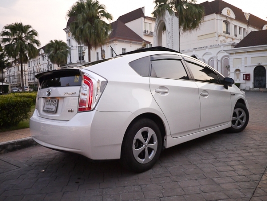 TOYOTA PRIUS- รถสภาพดี เช็คศูนย์ตลอด