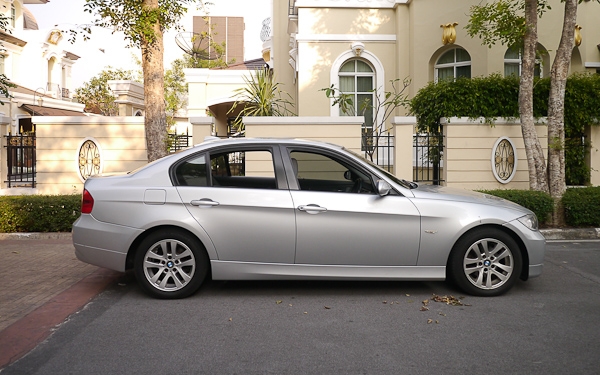 ขาย Bmw e90 320iSE สภาพดีมีBSI เช็คศูนย์ตลอด