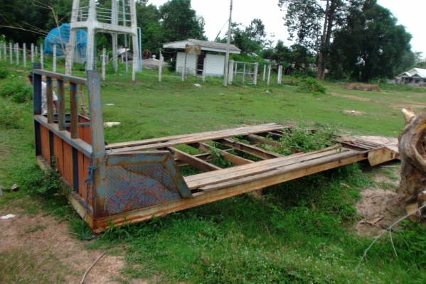 ขายด่วนหางเทนเลอร์ขึ้นแบคโฮPC120เหล็กหน้า5ยาว5เมตร