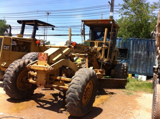 รถเกรด 140G  72V12808....เล่มทะเบียน ภาษีไม่ขาด..รถสวยสภาพดีมาก..ของบ.รับเหมา