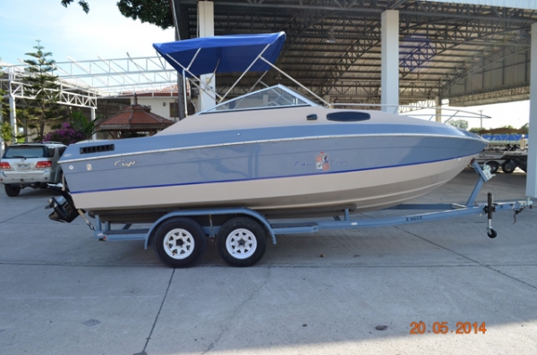 21 ft. Cavalier by Chris Craft cuddy cabin 230 hp Mercury Engine I/O