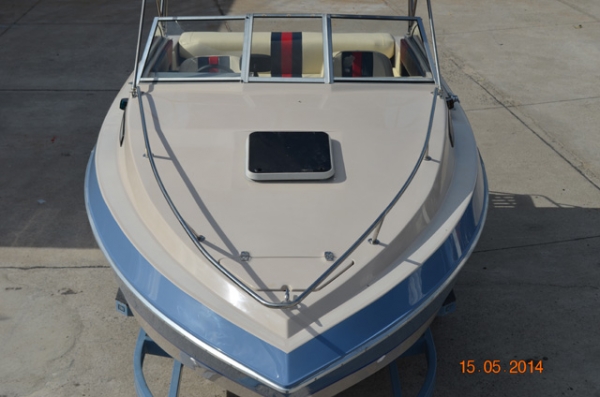 21 ft. Cavalier by Chris Craft cuddy cabin 230 hp Mercury Engine I/O