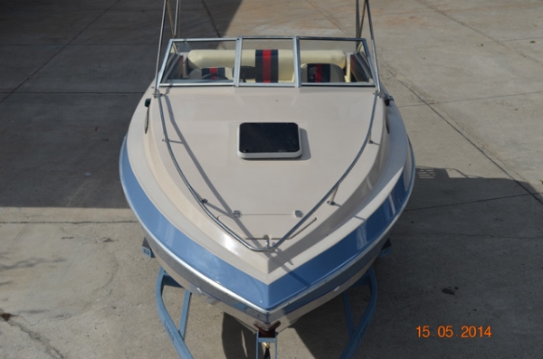 21 ft. Cavalier by Chris Craft cuddy cabin 230 hp Mercury Engine I/O