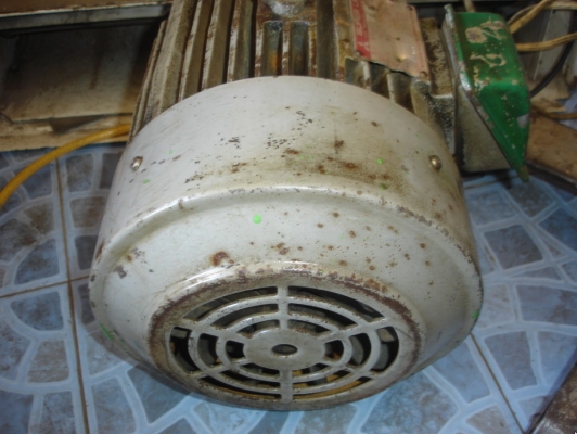 ขายมอเตอร์mitsubishi 5hp เหล็กหล่อ ไฟ 3 สาย 380v 1440 รอบ