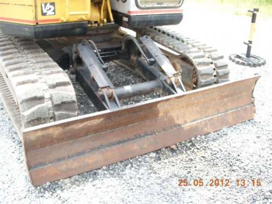 ขายด่วนรถขุดเล็ก CAT307SSR  สภาพนางฟ้า