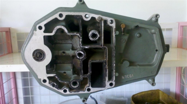 ท่อนหางพร้อมแคร้งน้ำมันเครื่อง ัamaha 30/40hp 4stroke