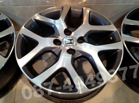 ขายล้อแม็กติดรถ Honda City ขอบ16  4รู100 (ลายเขากวาง) จำนวน 1 ชุด 4 วง เดิมๆ ไม่เคยทำสี ไม่มีแตก ไม่มีร้าว