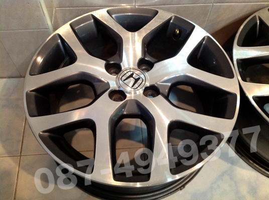 ขายล้อแม็กติดรถ Honda City ขอบ16  4รู100 (ลายเขากวาง) จำนวน 1 ชุด 4 วง เดิมๆ ไม่เคยทำสี ไม่มีแตก ไม่มีร้าว
