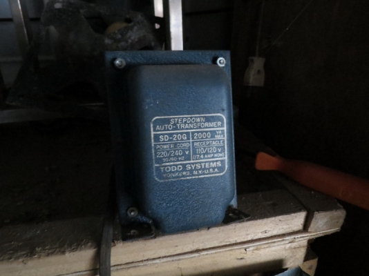 ขายหม้อแปลงไฟ 110 made in USA