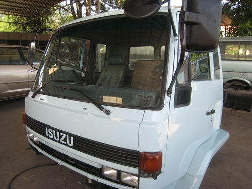 ขายหัว ROCKY 10ล้อครับ (หัวนอก) ขายหัว ROCKY 10ล้อครับ (หัวนอก)