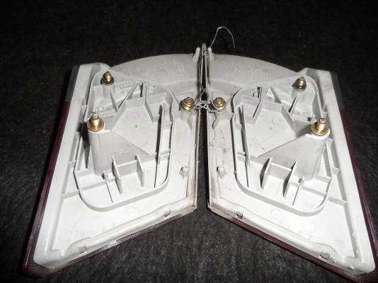 ขาย ทับทิมฝาท้าย Mitsubishi CK5