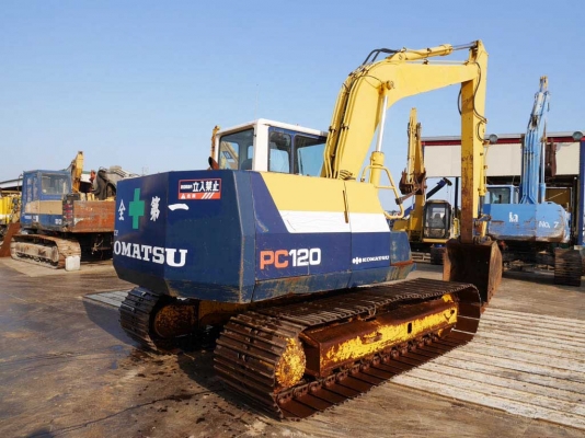 รถขุดดิน PC120-5-41373 คอนโทรลสั้น อาร์มยาว สภาพสวย เดินทางจากญี่ปุ่นมาถึง C.S. หลักสี่ แล้ว  โทร 081-373-0559