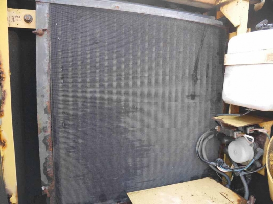 รถขุดดิน PC120-5-41373 คอนโทรลสั้น อาร์มยาว สภาพสวย เดินทางจากญี่ปุ่นมาถึง C.S. หลักสี่ แล้ว  โทร 081-373-0559