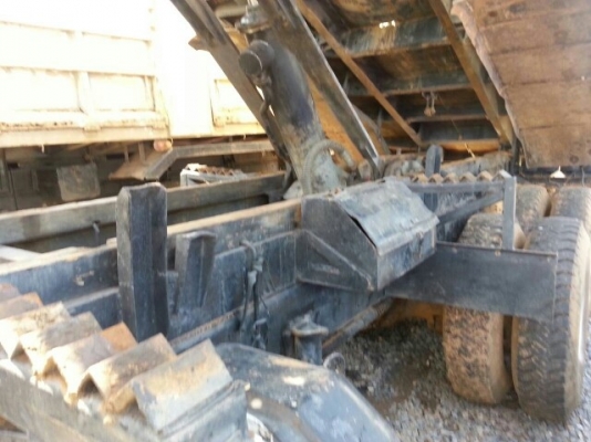 ขายดั้ม2เพลาHINO 168 แรง เครื่องดี แคชซีสวย ภายในสวย เอกสารพร้อมโอน