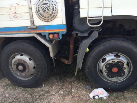 ขายฮีโนรถล่อง1เพลา2คานหน้าแม่ยาว7.50 ม ลูกยาว 7ม