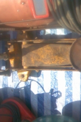 แม่แรงตะเข้ 3 ตันสภาพเดิมๆครับขนาด 3  ตันพร้อมใช้ครับแน่นนึบครับราคานี้คุ้มครับ