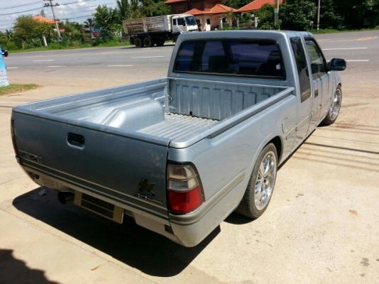 ขายISUZU ดราก้อน2001 SLX เครื่องดี แอร์เย็น ภายในสวย เครื่องเสียงชุดใหญ่ เอกสารพร้อมโอน ขายISUZU ดราก้อน2001 SLX เครื่องดี แอร์เย็น ภายในสวย เครื่องเสียงชุดใหญ่ เอกสารพร้อมโอน