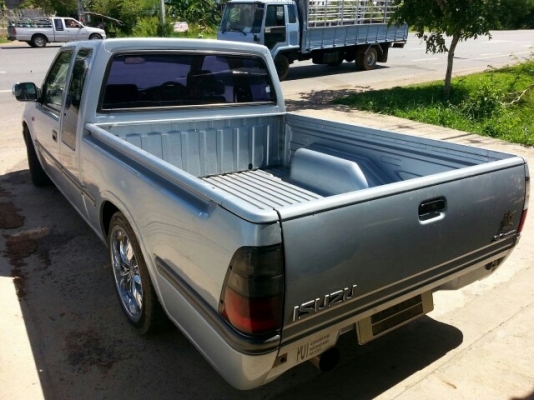 ขายISUZU ดราก้อน2001 SLX เครื่องดี แอร์เย็น ภายในสวย เครื่องเสียงชุดใหญ่ เอกสารพร้อมโอน ขายISUZU ดราก้อน2001 SLX เครื่องดี แอร์เย็น ภายในสวย เครื่องเสียงชุดใหญ่ เอกสารพร้อมโอน