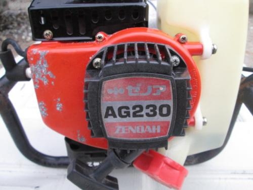 เครื่องเจาะดิน!!! รหัสสินค้า : 13001250  ยี่ห้อ : ZENOAH รุ่น : AG230