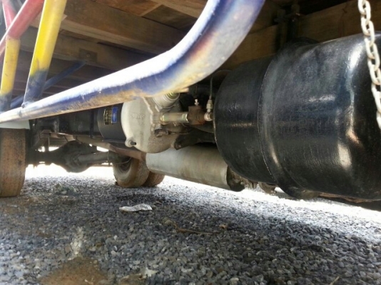 ขายHINO FD175 เครื่อง185แรง เครื่องดี แคชซีสวย ยางดีภายในสวย เอกสารพร้อมโอน