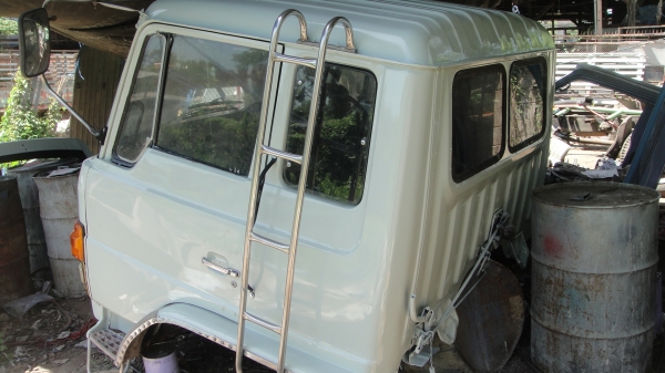 หัว10ล้อ HINO F18 สีใหม่ เบาะใหม่ ผ้าหลังคาใหม่ สวย ถูก