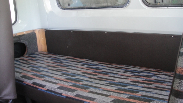 หัว10ล้อ HINO F18 สีใหม่ เบาะใหม่ ผ้าหลังคาใหม่ สวย ถูก