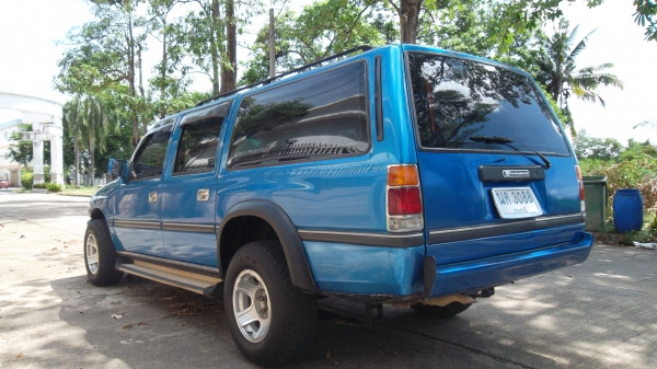 ISUZU STATION WAGON 2.5 ปี1994 ราคาถูกๆๆ