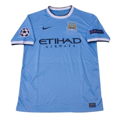 เราคือร้านขายเสื้อฟุตบอล และอุปกรณ์ต่างๆ ที่ถูกและดีที่สุดในประเทศไทย