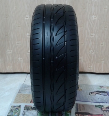 ยาง,195-55-15 RE002 หนึ่งเส้น800 แถมฟรีหนึ่งเส้น