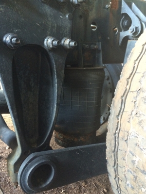 ขายแท่นเพลา 6 ล้อ HINO profia ถอดจากรถนำเข้าจากญี่ปุ่น