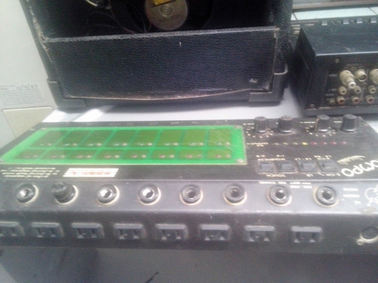 ขายมิกเซอร์panasonicกับทัชคอนโทรลไฟและตู้แอมป์กีต้า+หูฟังpioneer