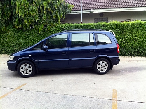 ขายCHEVROLET ZAFIRA เบาะ7ที่นั่ง รถครอบครัว ตัวTOP 1.8 สวยเลยคับ