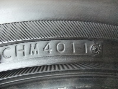 ยาง Bridgestone 215/55/17 ปี 11