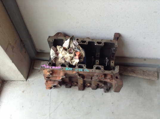 ขายเครื่องพร้อม อะไหล่ กระบะ TATA