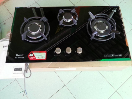 ขายเตาฝังแก๊สยี่ห้อTECNOPLUSแบบ3หัวเตาฐานเตาเป็นกระจกนิรภัยทนความร้อนสูงหรูสวยงามมากๆขายกันราคาไม่แพงครับ
